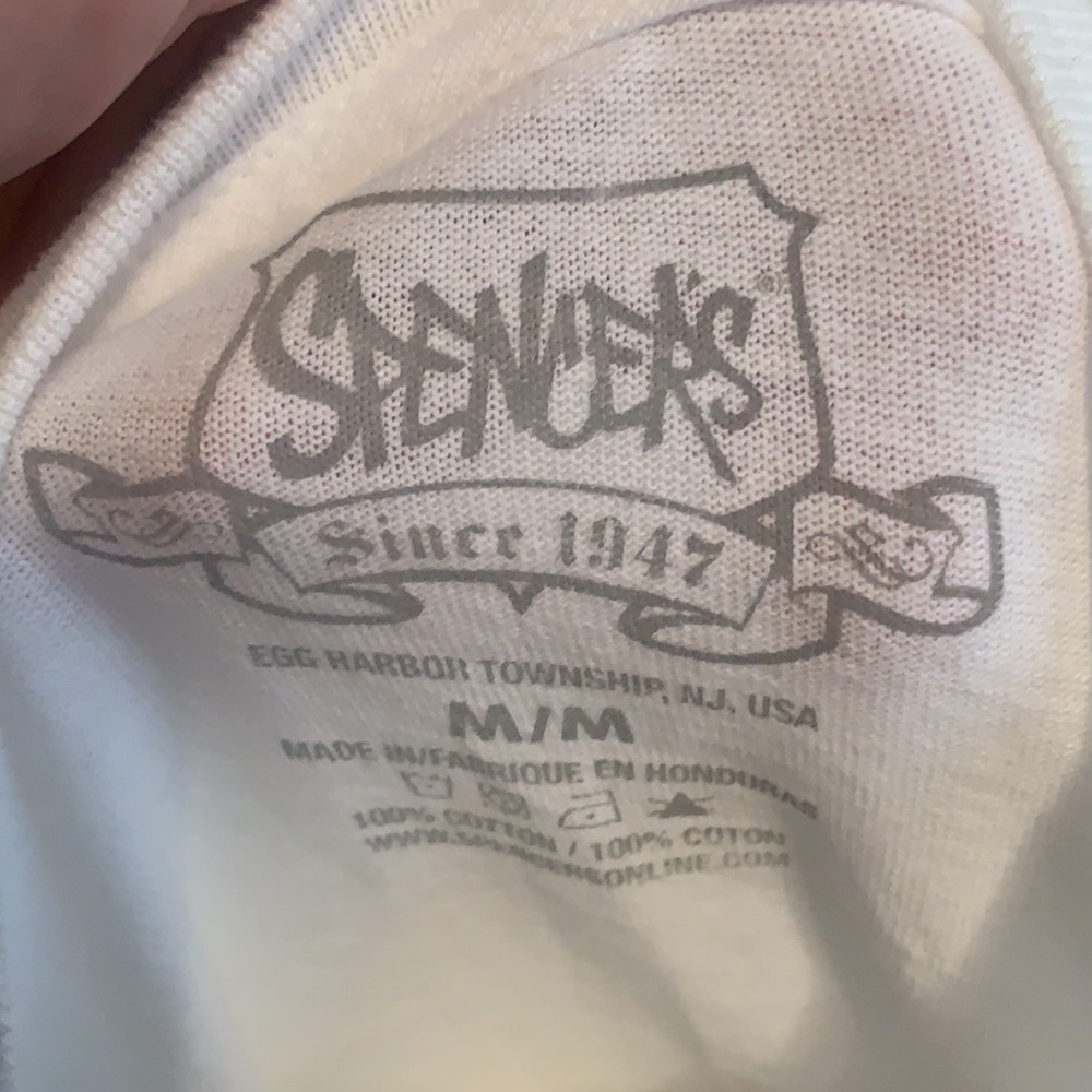 NWOTS Size Medium Spencers Cat Shirt - Picture 4 of 4